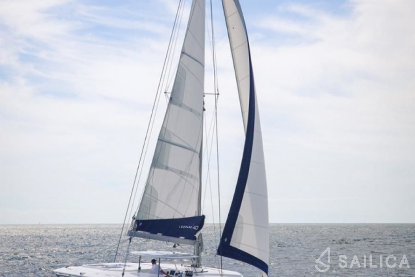 Leopard 40 - Yacht Charter Sailica