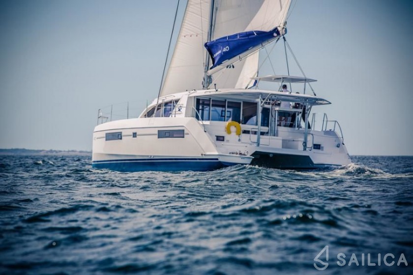 Leopard 40 - Yacht Charter Sailica