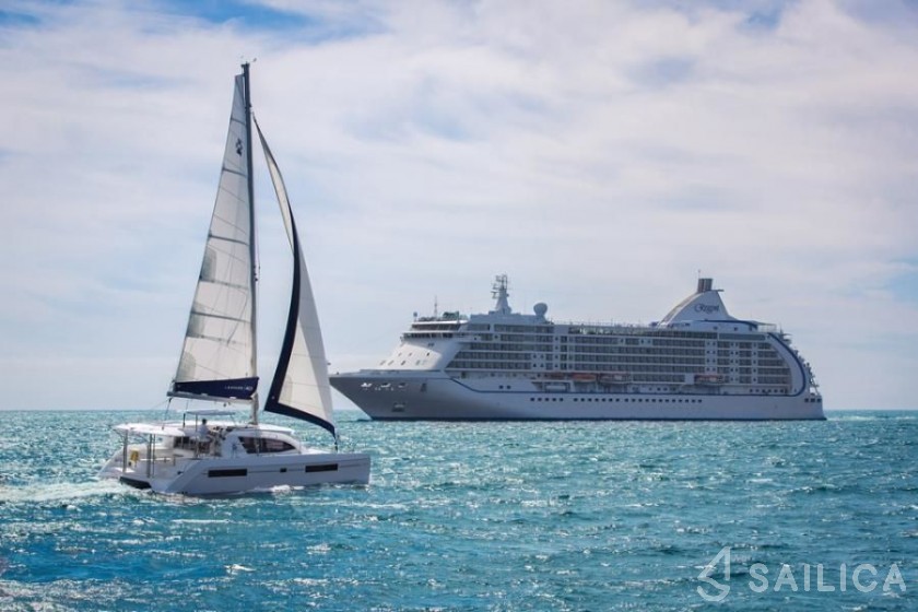 Leopard 40 - Yacht Charter Sailica