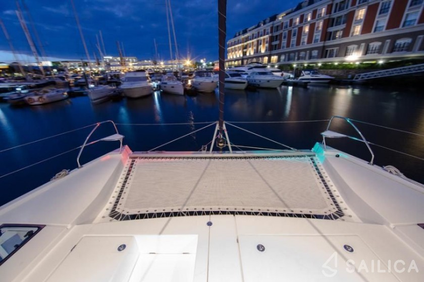 Leopard 40 - Yacht Charter Sailica