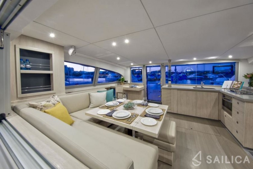 Leopard 40 - Yacht Charter Sailica