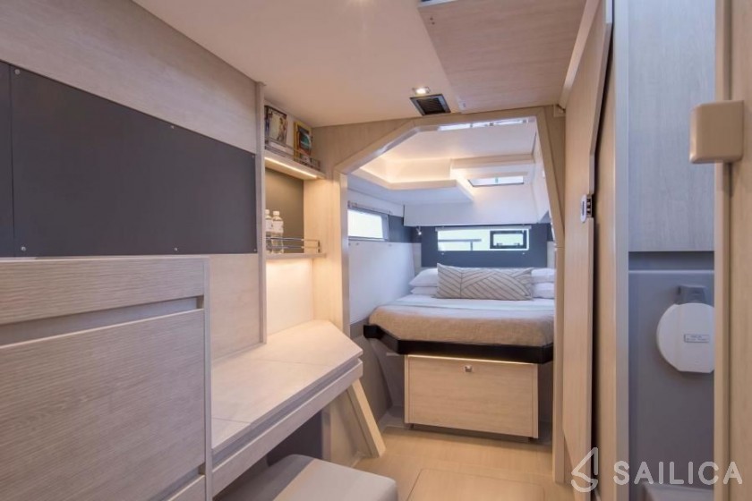Leopard 40 - Yacht Charter Sailica