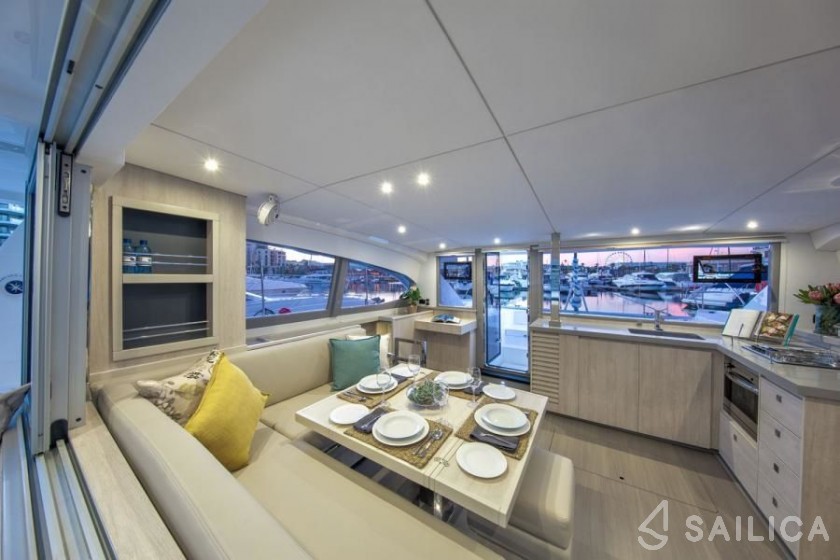 Leopard 40 - Yacht Charter Sailica