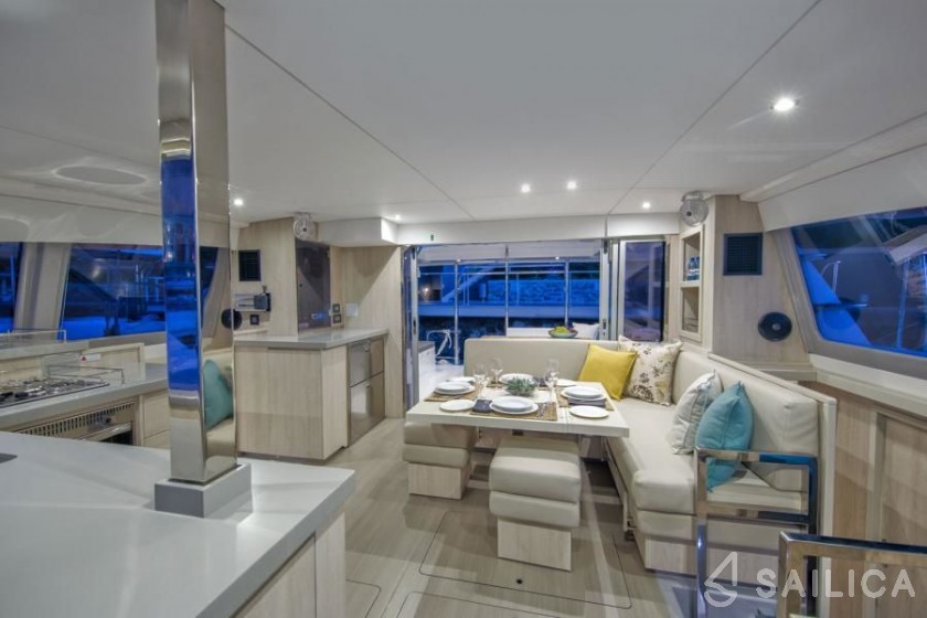 Leopard 40 - Yacht Charter Sailica