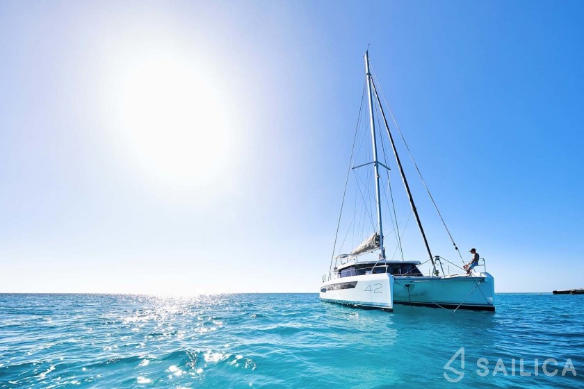 Leopard 42 - Yacht Charter Sailica