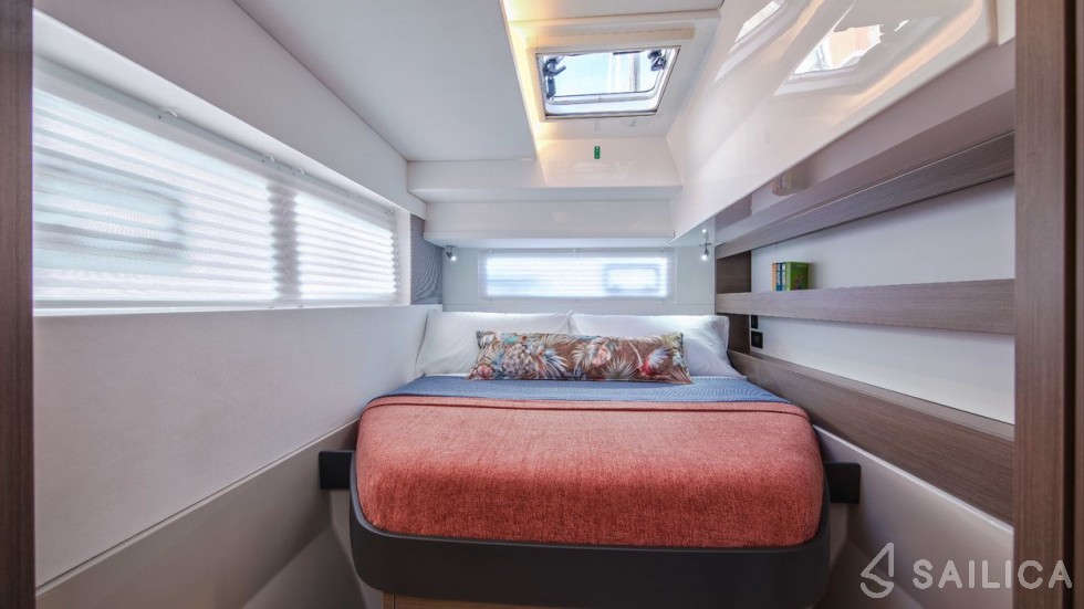 Leopard 42 - Yacht Charter Sailica