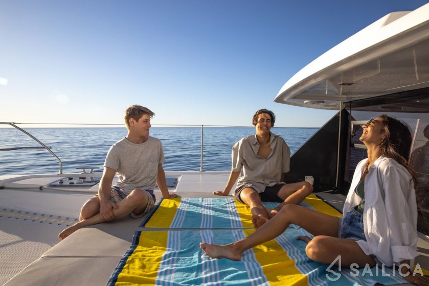 Leopard 42 - Yacht Charter Sailica