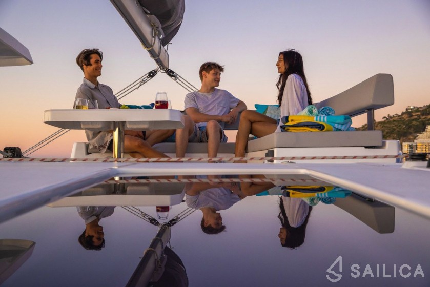 Leopard 42 - Yacht Charter Sailica