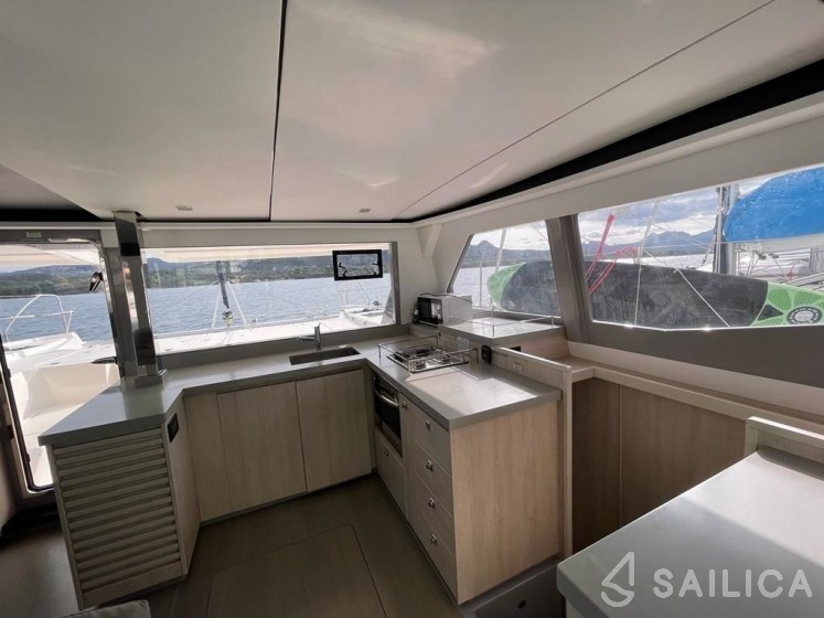Leopard 45 - Yacht Charter Sailica