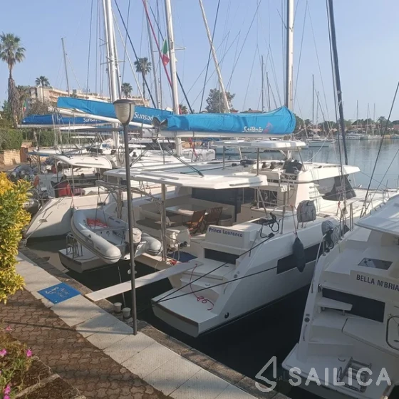Leopard 45 - Yacht Charter Sailica