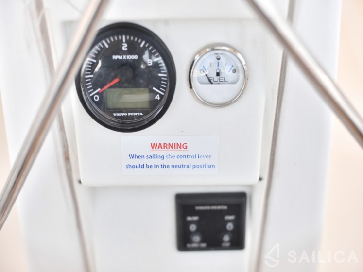 Bavaria 36 Cruiser - Yacht Charter Sailica