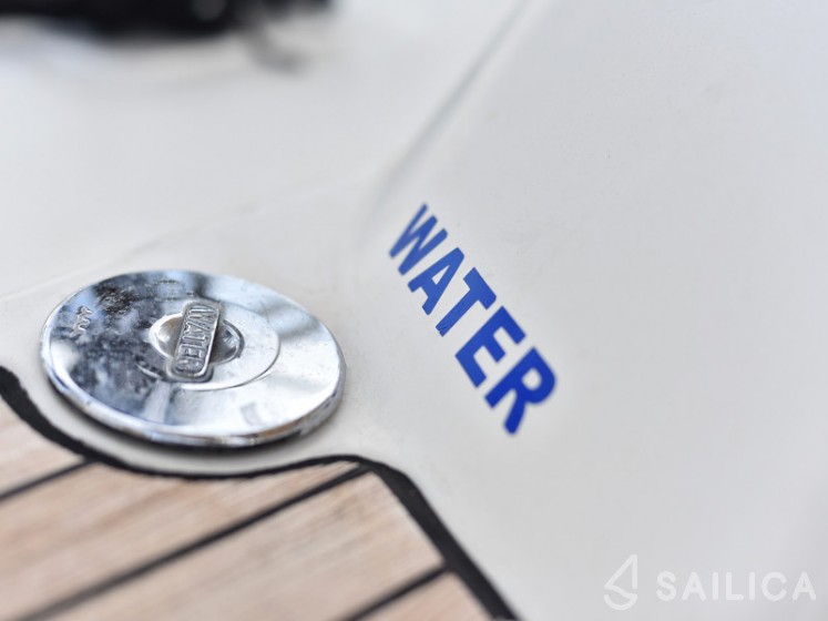 Bavaria 36 Cruiser - Yacht Charter Sailica