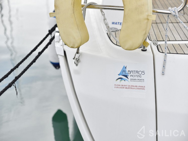 Bavaria 36 Cruiser - Yacht Charter Sailica