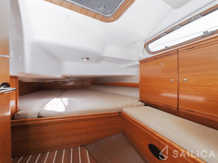 Bavaria 37 Cruiser - Yacht Charter Sailica