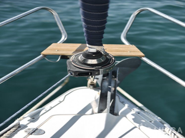 Bavaria 37 Cruiser - Yacht Charter Sailica