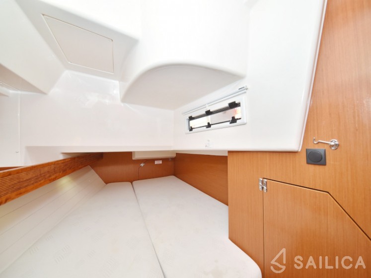 Bavaria 40 Cruiser - Yacht Charter Sailica