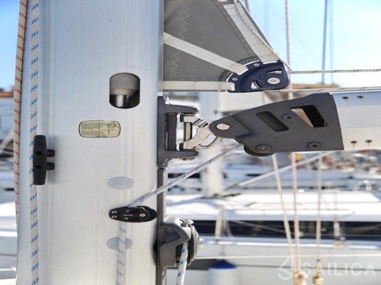 Bavaria 40 Cruiser - Yacht Charter Sailica