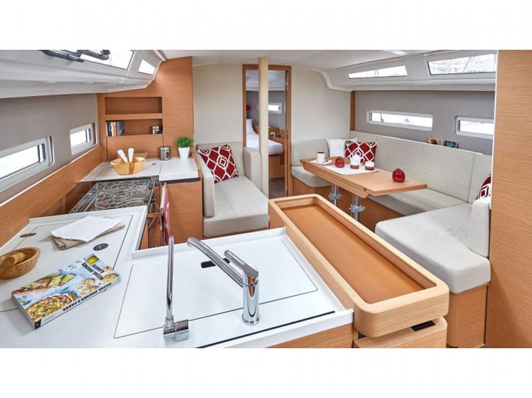 Sun Odyssey 410 - Yacht Charter Sailica