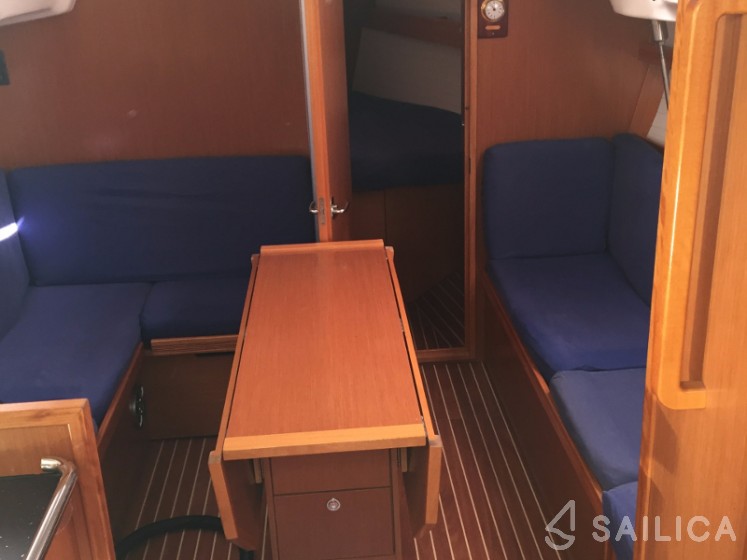Bavaria 35 Cruiser - Yacht Charter Sailica