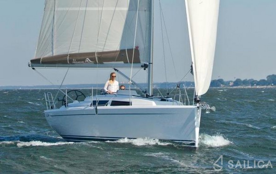 Hanse 315 - Yacht Charter Sailica