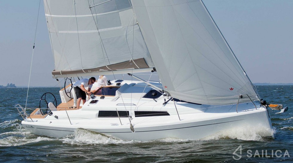 Hanse 315 - Yacht Charter Sailica