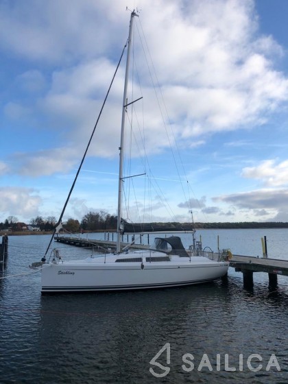 Hanse 315 - Yacht Charter Sailica
