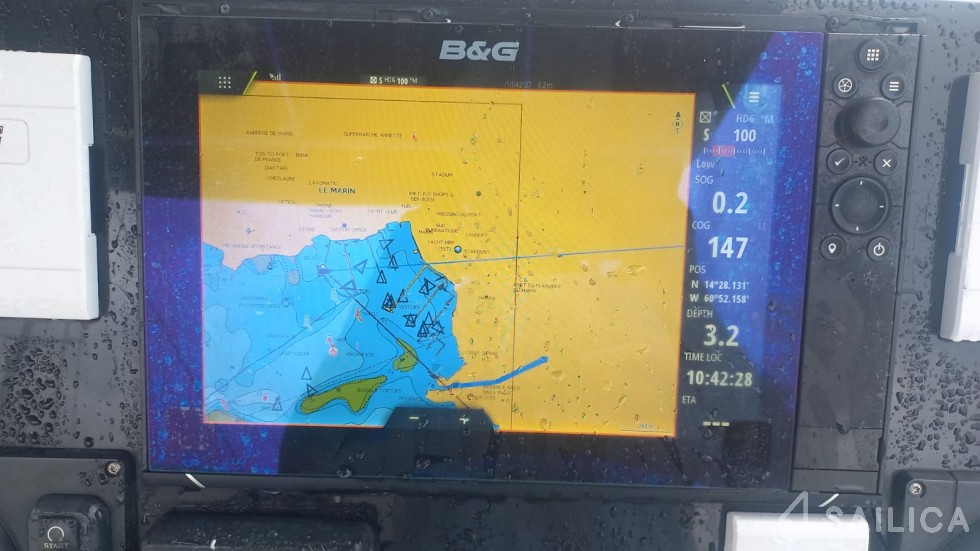 Lagoon 450 S - 4 + 2 cab. - Yacht Charter Sailica