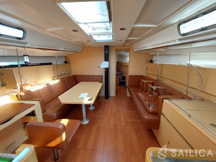 First 50 - Yacht Charter Sailica