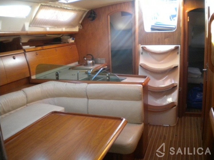 Sun Odyssey 40 - Yacht Charter Sailica
