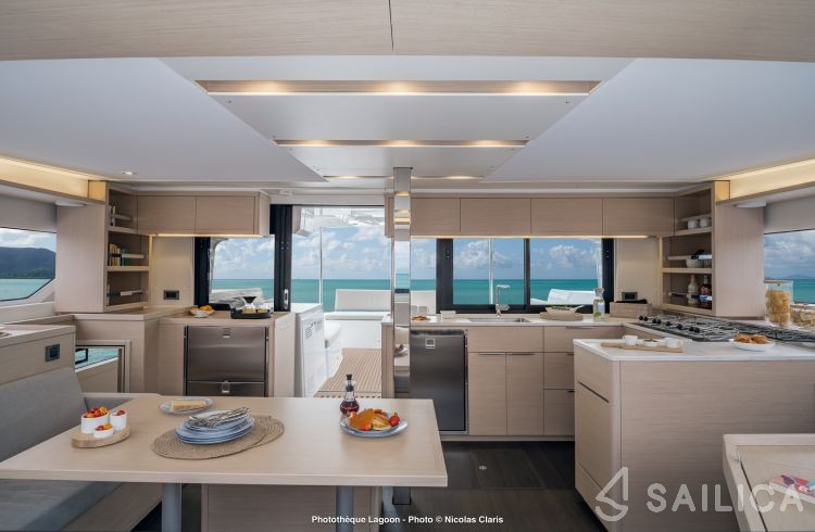 Lagoon 46  - Yacht Charter Sailica