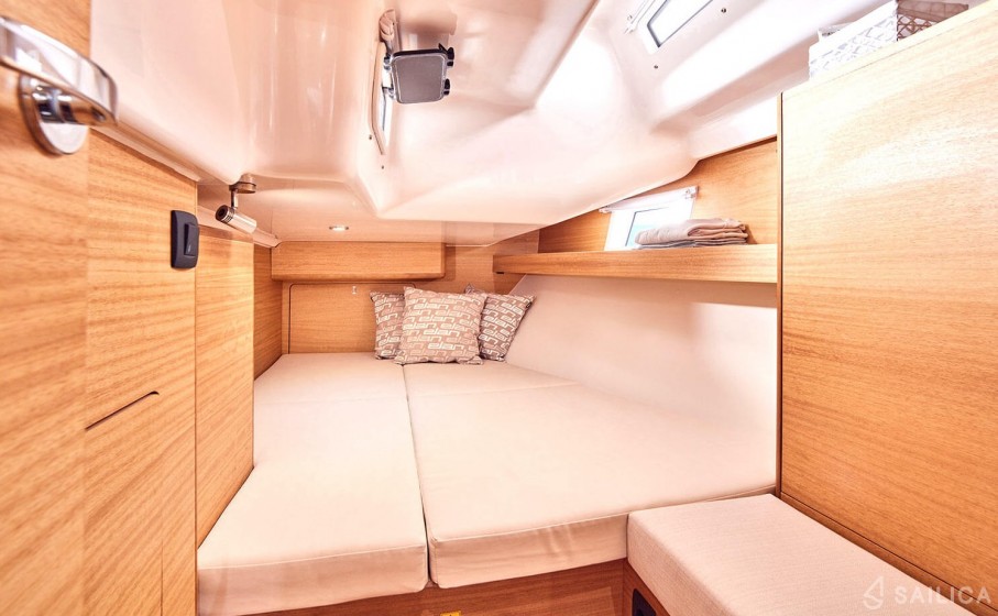 Elan Impression 45.1 - Yacht Charter Sailica