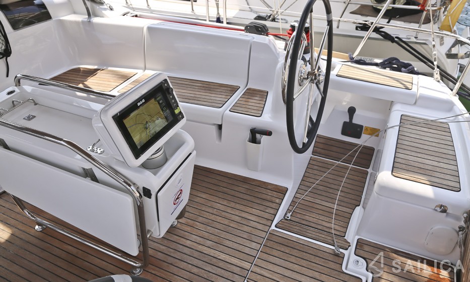 Sun Odyssey 439 - Yacht Charter Sailica