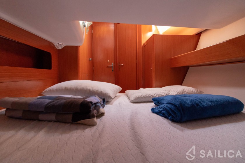 Cyclades 43 - Yacht Charter Sailica