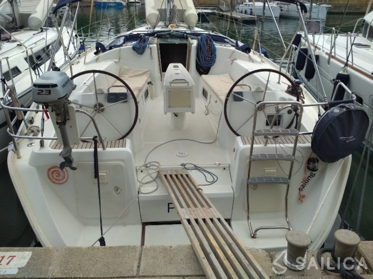 Cyclades 43 - Yacht Charter Sailica