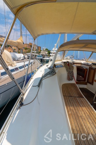 Bavaria 40 Cruiser - Yacht Charter Sailica