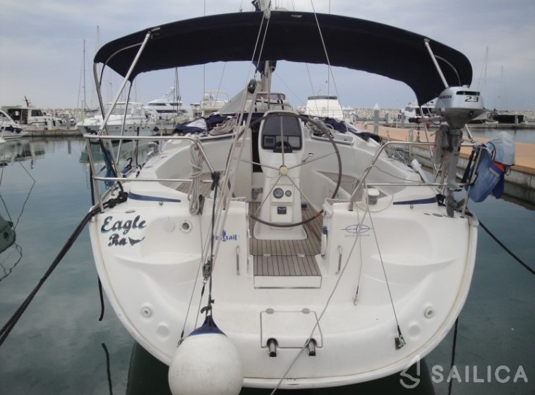 Bavaria 37 Cruiser - Yacht Charter Sailica