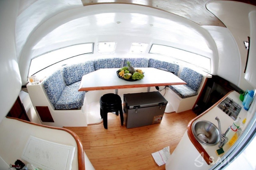 Antigua 37 - Yacht Charter Sailica