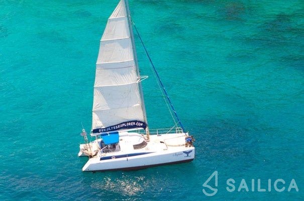 Antigua 37 - Yacht Charter Sailica