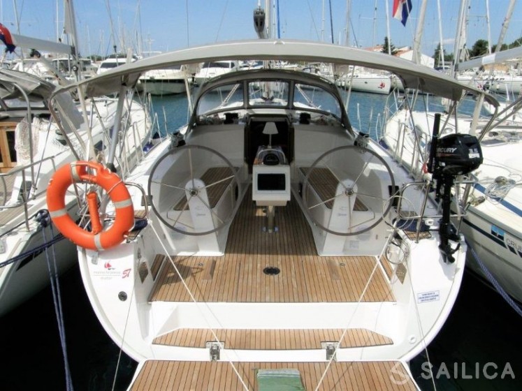 Bavaria 41 Cruiser - Yacht Charter Sailica