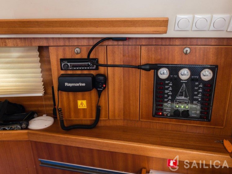 Elan 344 Impression - Yacht Charter Sailica