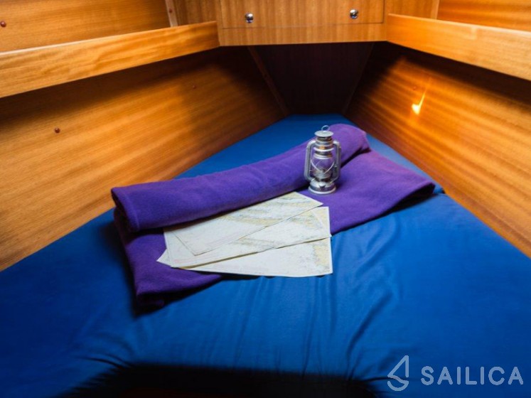 Elan 344 Impression - Yacht Charter Sailica