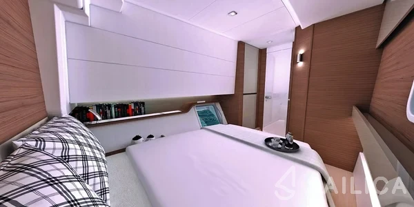 Bali Catspace - Yacht Charter Sailica