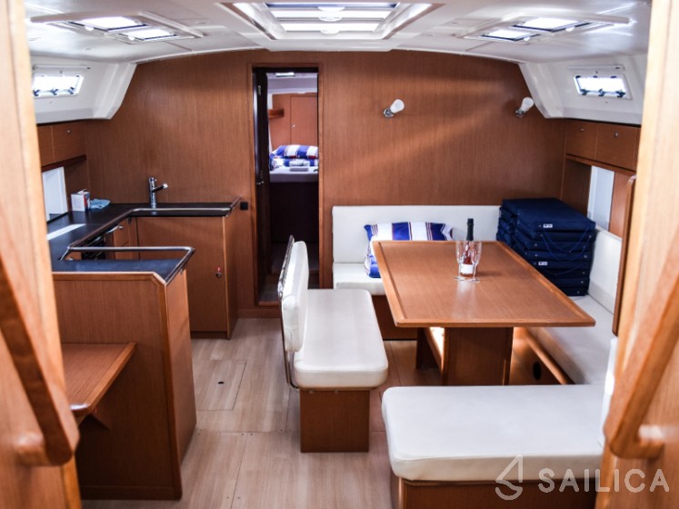 Bavaria 50 Cruiser - Yacht Charter Sailica