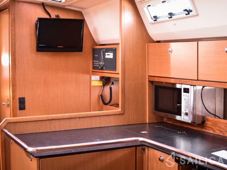 Bavaria 50 Cruiser - Yacht Charter Sailica