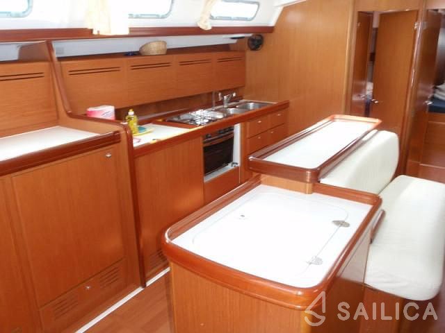 Cyclades 50.5 - Yacht Charter Sailica