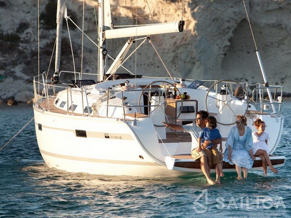 Bavaria 40 Cruiser - Yacht Charter Sailica
