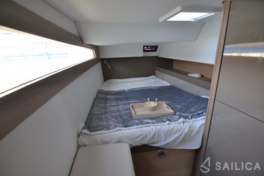 Aventura 34 - Yacht Charter Sailica
