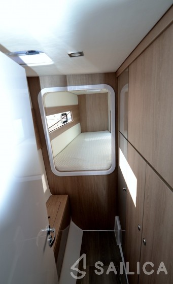 Aventura 34 - Yacht Charter Sailica