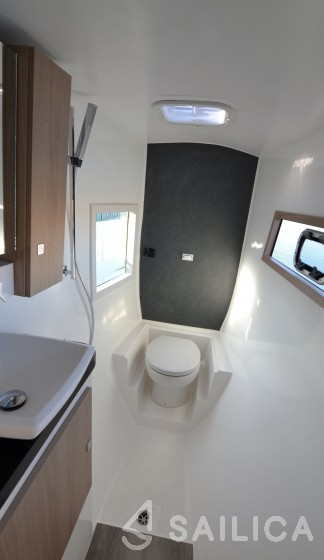 Aventura 34 - Yacht Charter Sailica