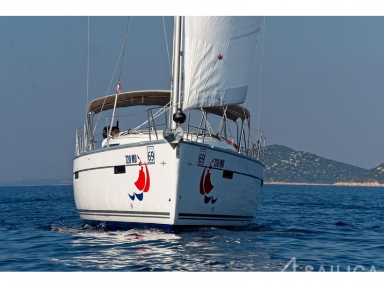 Bavaria 41 Cruiser - Yacht Charter Sailica